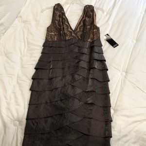 Ruffled cocktail dress with lace